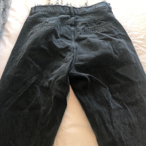 Zara dark grey wash jeans - Picture 2 of 4
